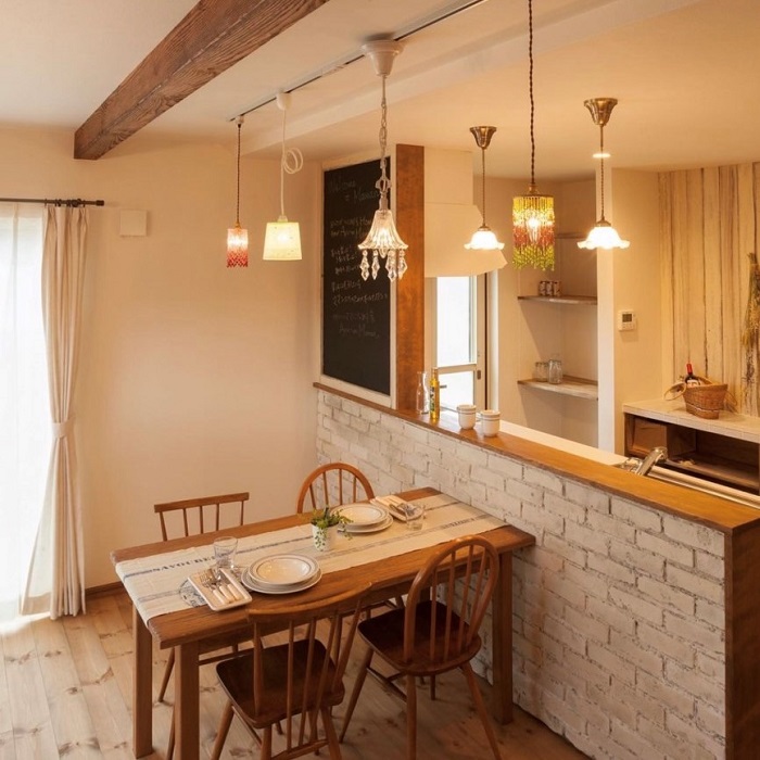 |ママン上越｜ナチュラル｜mamanの家｜可愛いおうち｜上越市｜糸魚川市｜妙高市｜デザイン住宅｜かわいいお家｜デザインコンクリート｜おしゃれな家｜Youtube｜ルームツアー│施工事例｜PCコーナー｜リモートワークスペース｜畳スペース｜和紙畳｜リビングドア｜カムホームドア｜創意工夫｜ソーイ｜Soi｜siesta｜シエスタ｜勾配天井｜PCカウンター｜Instagram｜